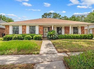 7420 Seven Oaks Rd, New Orleans, LA 70128