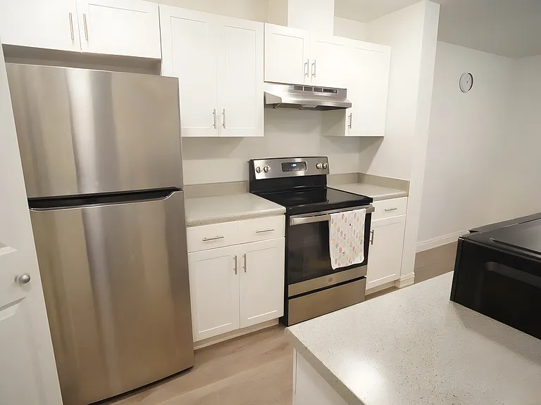 1405 S 308th St #301 — Photo 5