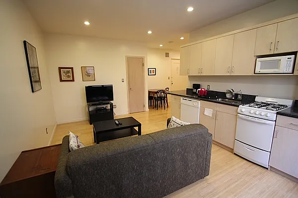 Rented by Natural Habitat Realty | media 2