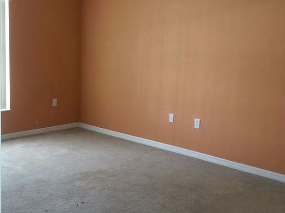 5th image of 4784 Cumbrian Lakes Dr #0