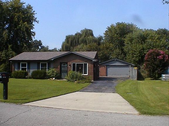 2nd image of 10798 Millers Ln