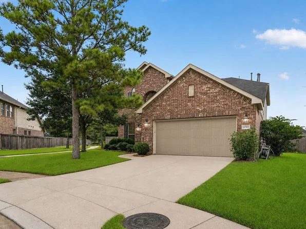13302 Maywater Crest Ct, Humble, TX 77346