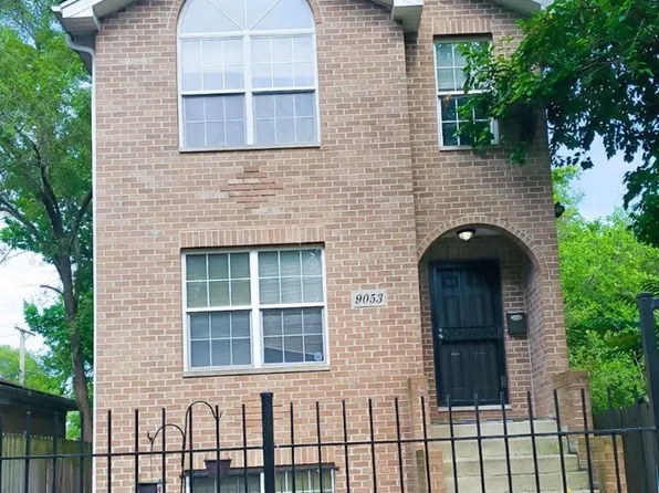 9053 S Ellis Ave, Chicago, IL 60619