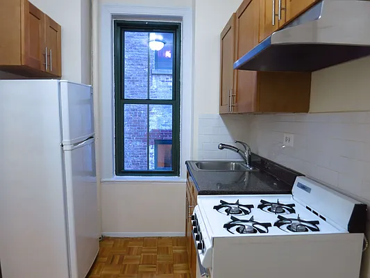 Rented by City & Suburban | media 8