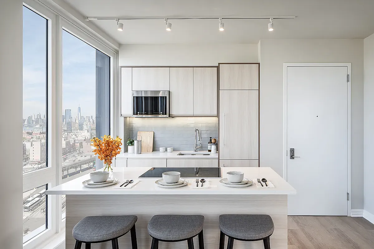 275 South 5th Street — Photo 4