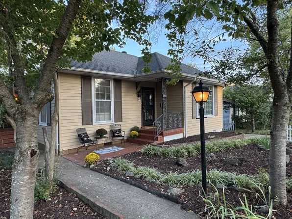 703 Lawrence St, Old Hickory, TN 37138