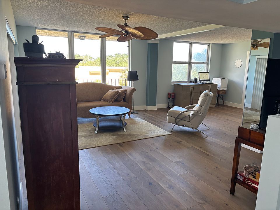 1st image of 1625 SE 10th Ave APT 310
