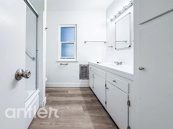 5th image of 4509 Pinafore St #S4