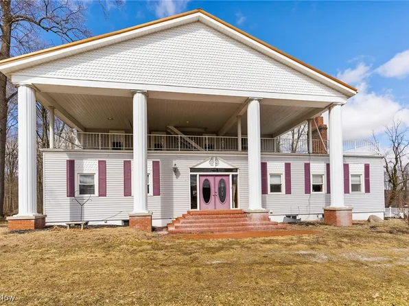 9182 Youngstown Salem Rd, Canfield, OH 44406