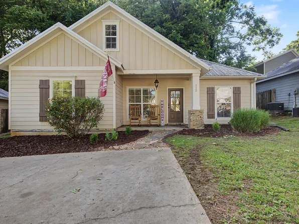 112 Roberts Cv, Starkville, MS 39759