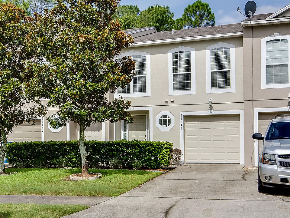 1st image of 11844 Lake Bend Cir