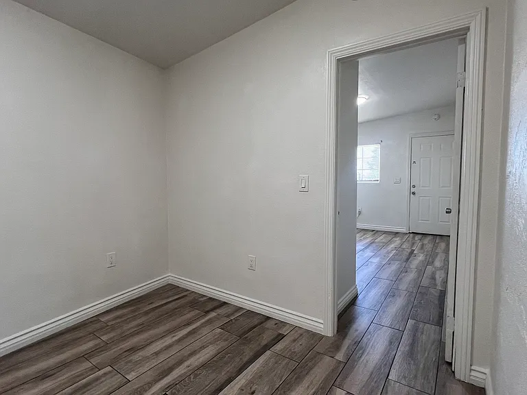 456 B St #15B — Photo 7