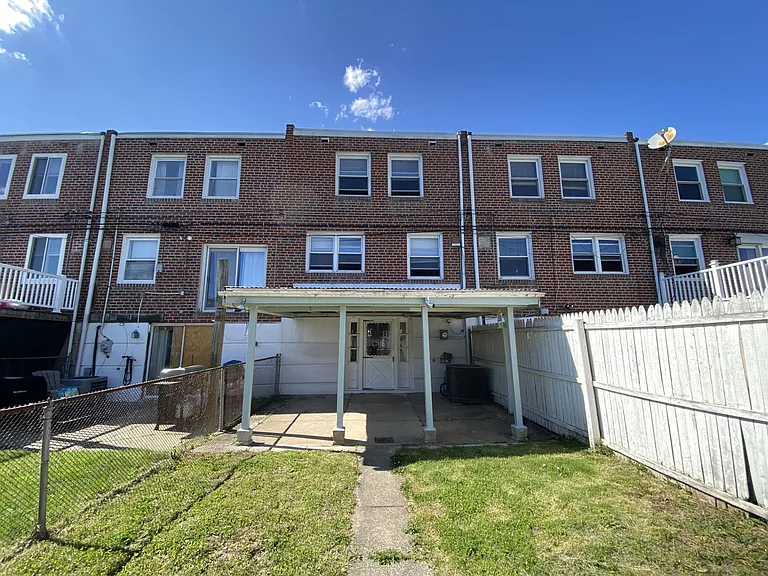 11731 Millbrook Rd — Photo 15