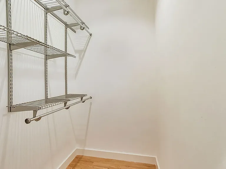 1142-1146 Montgomery St #7022R — Photo 19