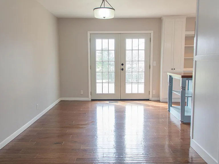 112 Grapevine Ct — Photo 4