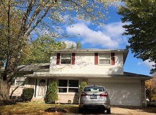 94 Fruitwood Ter, Williamsville, NY 14221