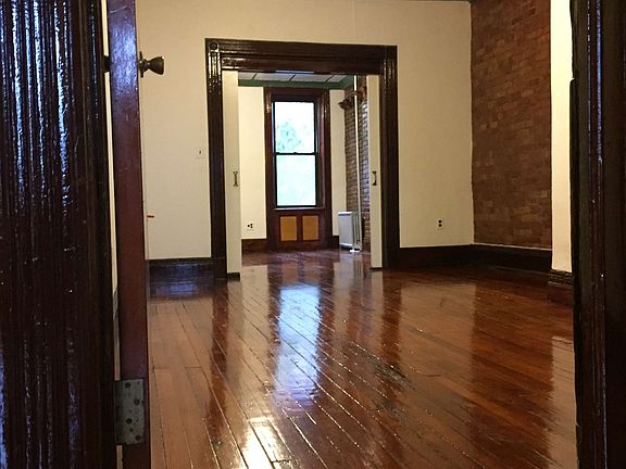 4th image of 542 4th Ave APT 3