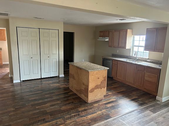 2nd image of 317 Dolomita St
