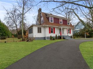 321 Columbus Ave, Valhalla, NY 10595