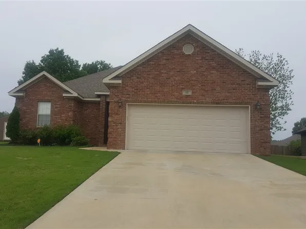 315 Goldrush Ln, Jonesboro, AR 72405