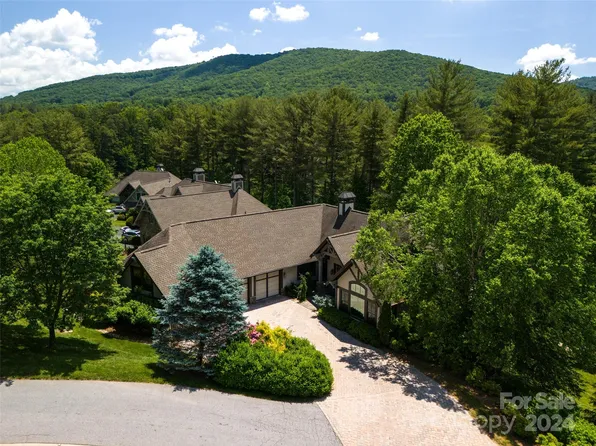 81 Orvis Stone Cir, Biltmore Lake, NC 28715