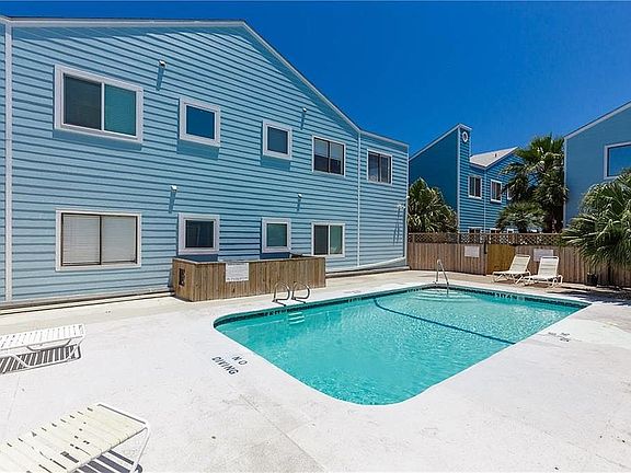 5th image of 15010 Leeward Dr APT 708