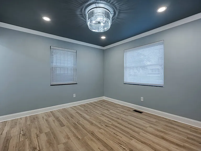 446 E Siebenthaler Ave #A — Photo 10