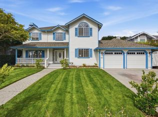 624 Highland Ave, Half Moon Bay, CA 94019