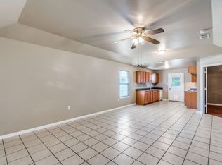 1155 Misty Acres Dr, New Braunfels, TX 78130