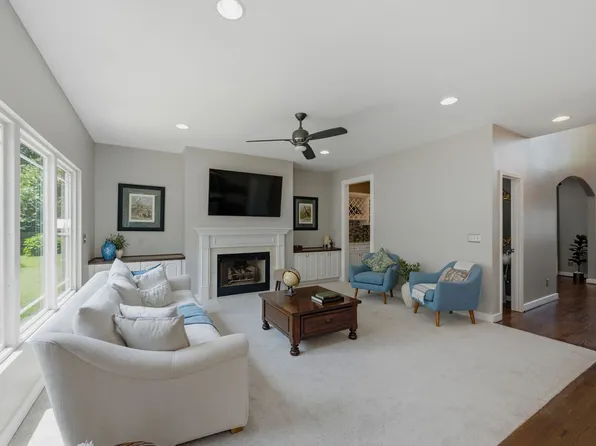 304 Shute Ct, Old Hickory, TN 37138