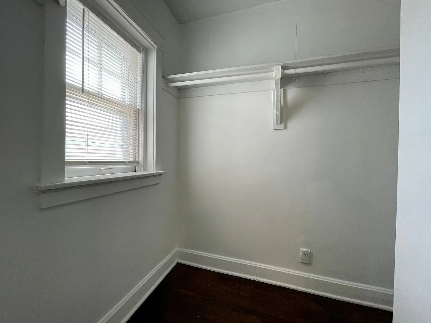 4245-47 Harrison Street & 1002-1006 E 43rd Street — Photo 4