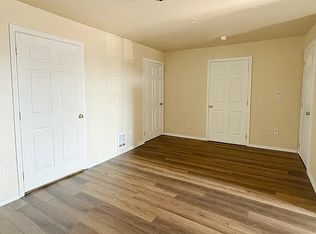 601 Granger Ave #H, Granger, WA 98932