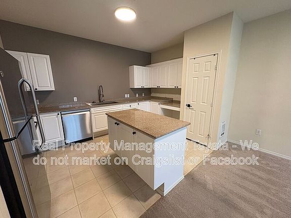 3rd image of 3116 164th St SW APT 1509