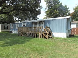 707 San Jacinto St, Highlands, TX 77562