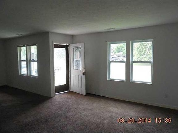 5th image of 5612 Victoria Dr