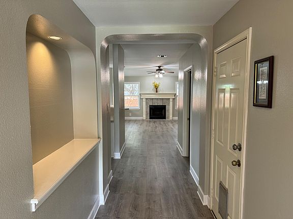 3rd image of 12207 Stable Square Dr