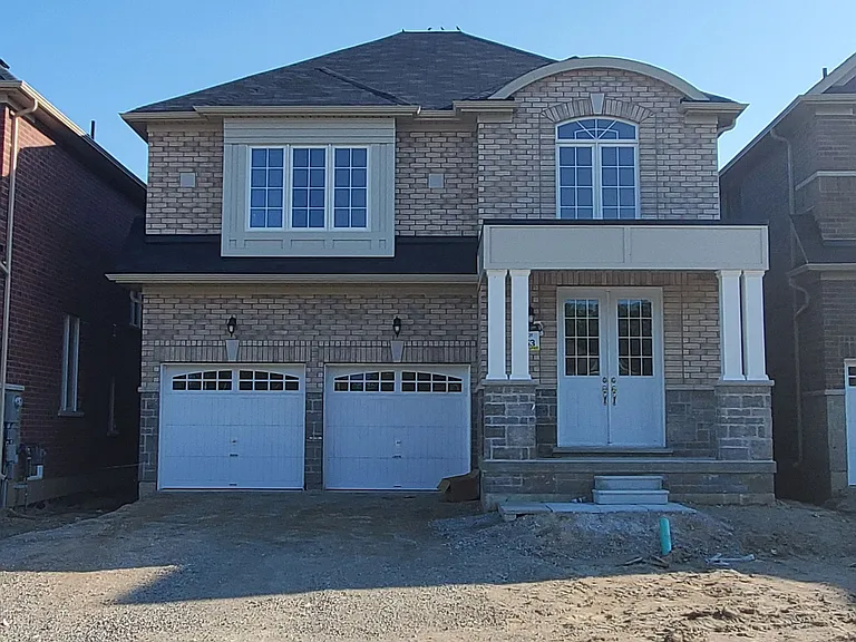 12 Lilestone Dr — Photo 1