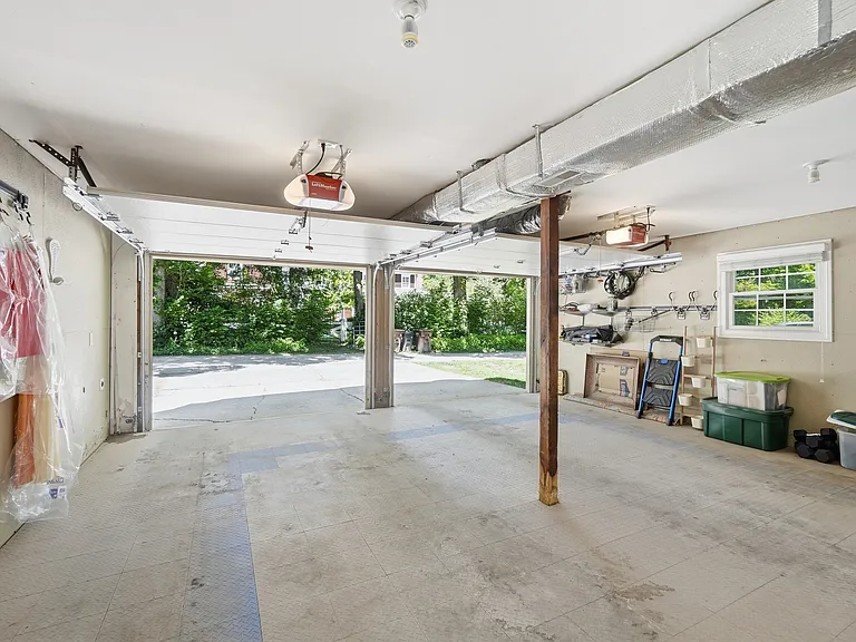 306 Harvard Ave — Photo 93