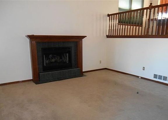 4th image of 13623 E 50th St