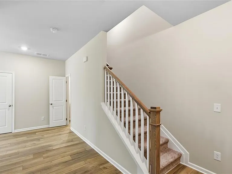 54 Umber Ln — Photo 12