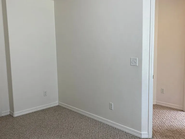 860 S 5 W #8 — Photo 11