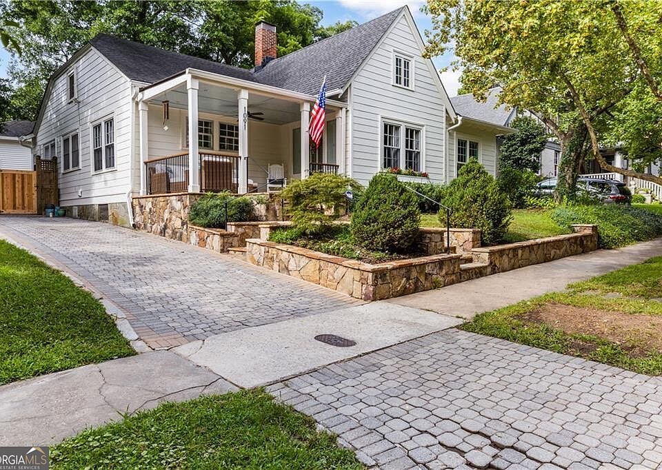 1st image of 1091 Saint Louis Pl NE