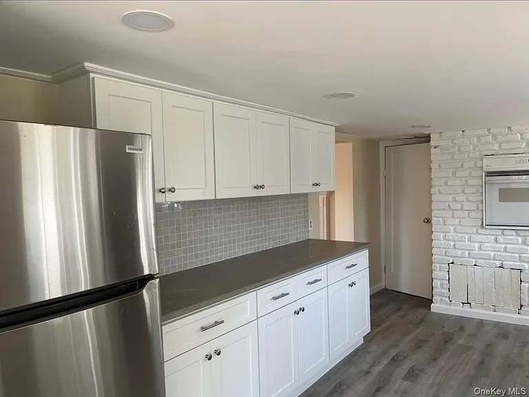 1539 Park Ave — Photo 6