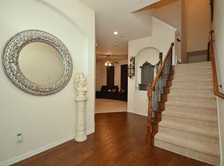 8700 Iron Horse Dr, Irving, TX 75063