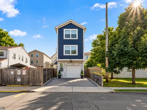 1034 William St #B, Elizabeth, NJ 07201