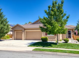 6708 Fabric Dr, Sparks, NV