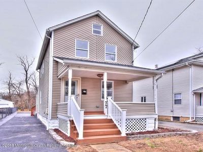77 Main St, Englishtown, NJ, 07726