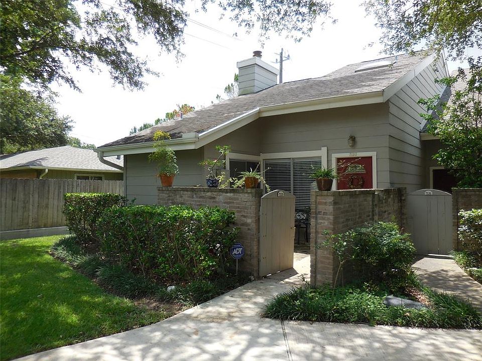 1st image of 7133 Brendam Ln #351