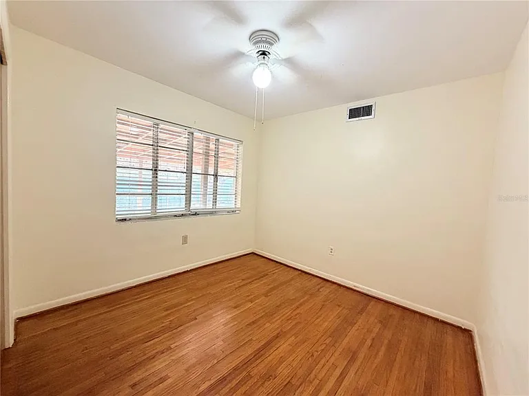 309 Kerry Dr — Photo 17