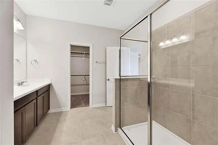 7145 Fannin St — Photo 4